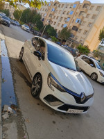 voitures-renault-clio-5-2022-rs-line-setif-algerie