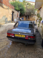 voitures-mazda-1985-bou-ismail-tipaza-algerie