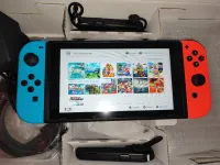 Nintendo switch V2 2020 flashée puce 128 go état neuf