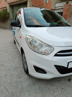 voitures-hyundai-i10-2016-gl-plus-chelghoum-laid-mila-algerie