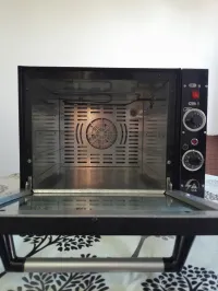 Four ventilé professionnel 43cm/42cm