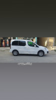 voitures-peugeot-partner-2016-tepee-active-ain-roua-setif-algerie