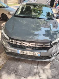 Dacia Logan 2025 Dacia Logan Essence DISPONIBLE    Découvrez Dacia Logan Essence avec son moteur 1.0Tce 100 CH, BVM  M |