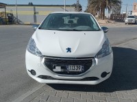 سيارات-peugeot-208-2013-الواد-الوادي-الجزائر
