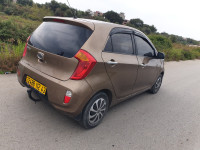 voitures-kia-picanto-2012-taher-jijel-algerie