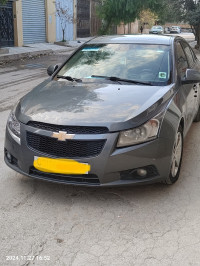 voitures-chevrolet-cruze-2012-lt-chelghoum-laid-mila-algerie