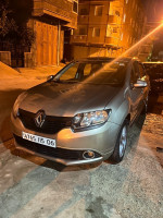 voitures-renault-symbol-2015-extreme-tazmaltdaira-bejaia-algerie