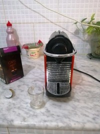 آلات-القهوة-machine-a-cafe-nespresso-original-bon-etat-القليعة-تيبازة-الجزائر