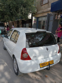 voitures-renault-clio-campus-2013-bye-bordj-el-bahri-alger-algerie