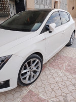 voitures-seat-leon-2014-ouled-rechache-khenchela-algerie