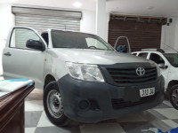 voitures-toyota-hilux-2013-bordj-bou-arreridj-algerie