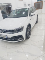 voitures-volkswagen-tiguan-2018-r-line-bouira-algerie