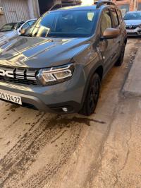 voitures-dacia-duster-2024-gold-extreme-mesra-mostaganem-algerie