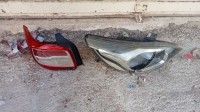 قطع-غيار-المركبات-feux-arriere-gauche-et-far-pour-renault-symbole-عين-النعجة-الجزائر