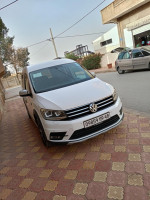 voitures-volkswagen-caddy-2019-alltrack-oued-rhiou-relizane-algerie