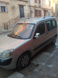 voitures-peugeot-partner-2007-el-kseur-bejaia-algerie