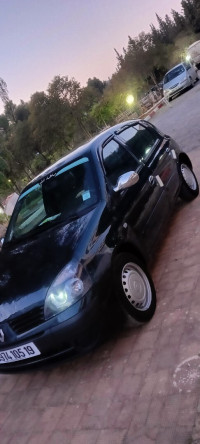 voitures-renault-clio-2-2005-la-base-bougaa-setif-algerie