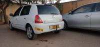 voitures-renault-clio-campus-2012-bye-blida-algerie