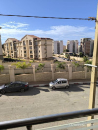 appartement-location-f3-alger-cheraga-algerie