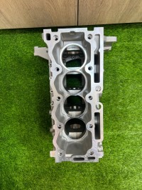 BLOC MOTEUR 207 1.4 ESSENCE