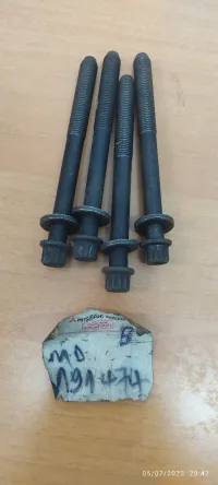 اثنين  بولونات الكيلاصة (Boulons culasse)