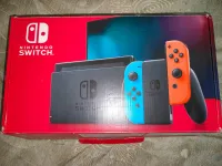 Nintendo switch V2 2021 Flashée puce 256 go en boite