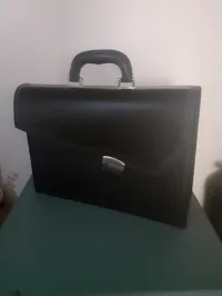 Cartable en cuire 
