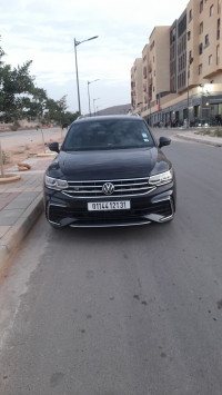 voitures-volkswagen-tiguan-2024-r-line-zemmoura-relizane-algerie