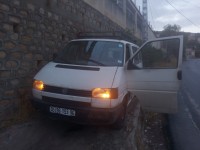 سيارات-volkswagen-transporter-1993-t4-لفلاي-بجاية-الجزائر