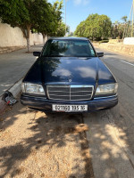 berline-mercedes-classe-c-1995-c180-hussein-dey-alger-algerie