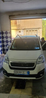 utilitaire-peugeot-partner-2015-tepee-el-eulma-setif-algerie