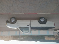 voitures-toyota-hilux-2004-beni-haoua-chlef-algerie