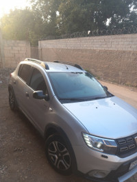 voitures-dacia-sandero-2018-stepway-privilege-ouled-yaich-blida-algerie