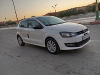 voitures-volkswagen-polo-2011-style-tlemcen-algerie