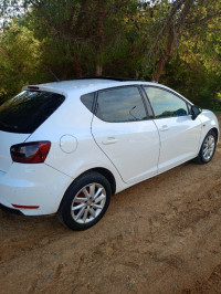 voitures-seat-ibiza-2012-fully-toit-ouvrant-bourkika-tipaza-algerie