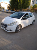 voitures-peugeot-208-2014-active-reghaia-alger-algerie