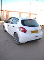 voitures-peugeot-208-2014-active-reghaia-alger-algerie