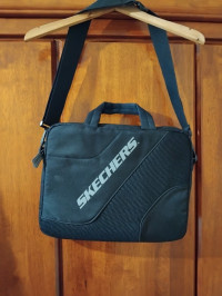 sacs-scolaires-cartableporte-pc-skechers-kouba-alger-algerie