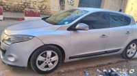 moyenne-berline-renault-megane-3-2011-batna-algerie