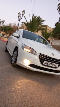 voitures-peugeot-301-2013-active-kolea-tipaza-algerie