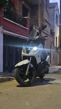 Yamaha Xmax 250 phases 2 2010