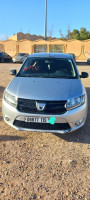 voitures-dacia-logan-2015-hassi-rmel-laghouat-algerie