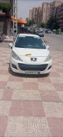 voitures-peugeot-207-2012-setif-algerie