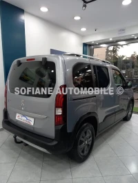Peugeot RIFTER 2023 Allure + Toit