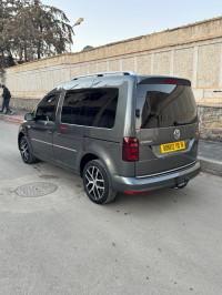 voitures-volkswagen-caddy-2018-highline-medea-algerie