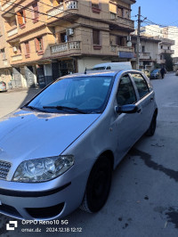 voitures-fiat-punto-2009-classic-bab-ezzouar-alger-algerie