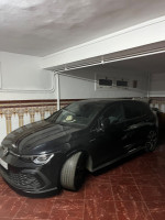 voitures-volkswagen-golf-8-2023-gtd-oran-algerie