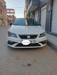 voitures-seat-leon-2019-beach-tlemcen-algerie