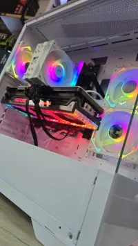  PC GAMER BEST OOFER 