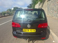 سيارات-volkswagen-touran-2013-الجزائر-وسط